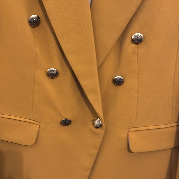 Gold Banana Republic blazer - Picture 4 of 7